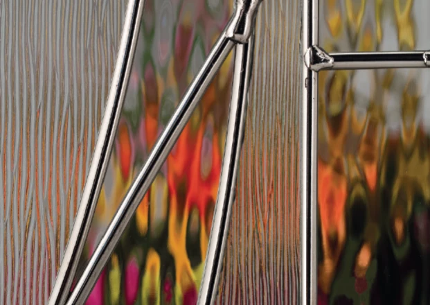 closeup-_0021_waterside