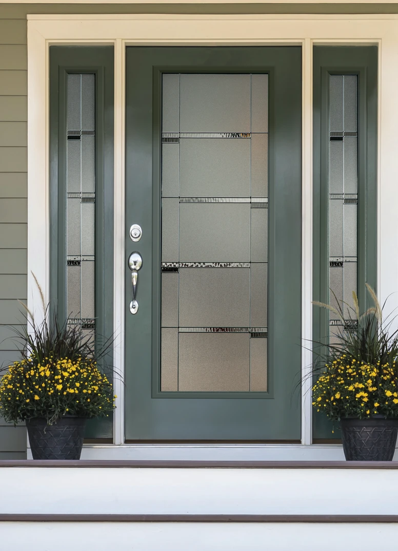 FULL LITE DOOR AND FULL SIDELITES IN SMOOTH / CUSTOM GREEN with CROSSWALK glass.PLYMOUTH handleset AND DEADBOLT IN BRIGHT CHOME. FULL LITE DOOR AND FULL SIDELITES IN SMOOTH / CUSTOM GREEN with CROSSWALK glass.PLYMOUTH handleset AND DEADBOLT IN BRIGHT CHOME.
